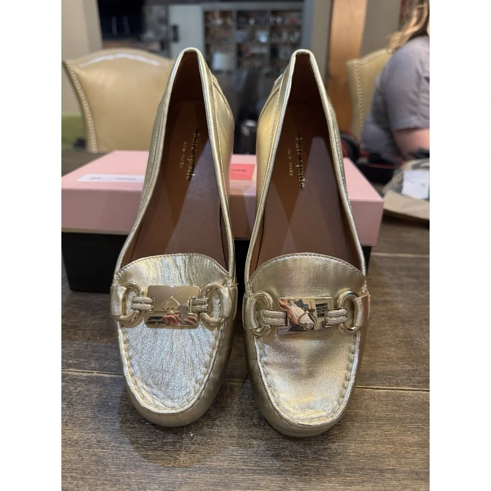 KATE SPADE NEW YORK Women Gold Carson Round Toe Slip On Leather Loafers Size 7.5 - Picture 3 of 15